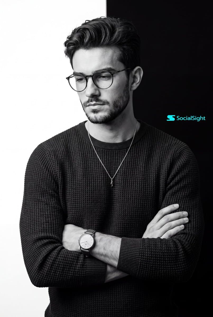 Profile / Avatar - Monochrome Studio Portrait